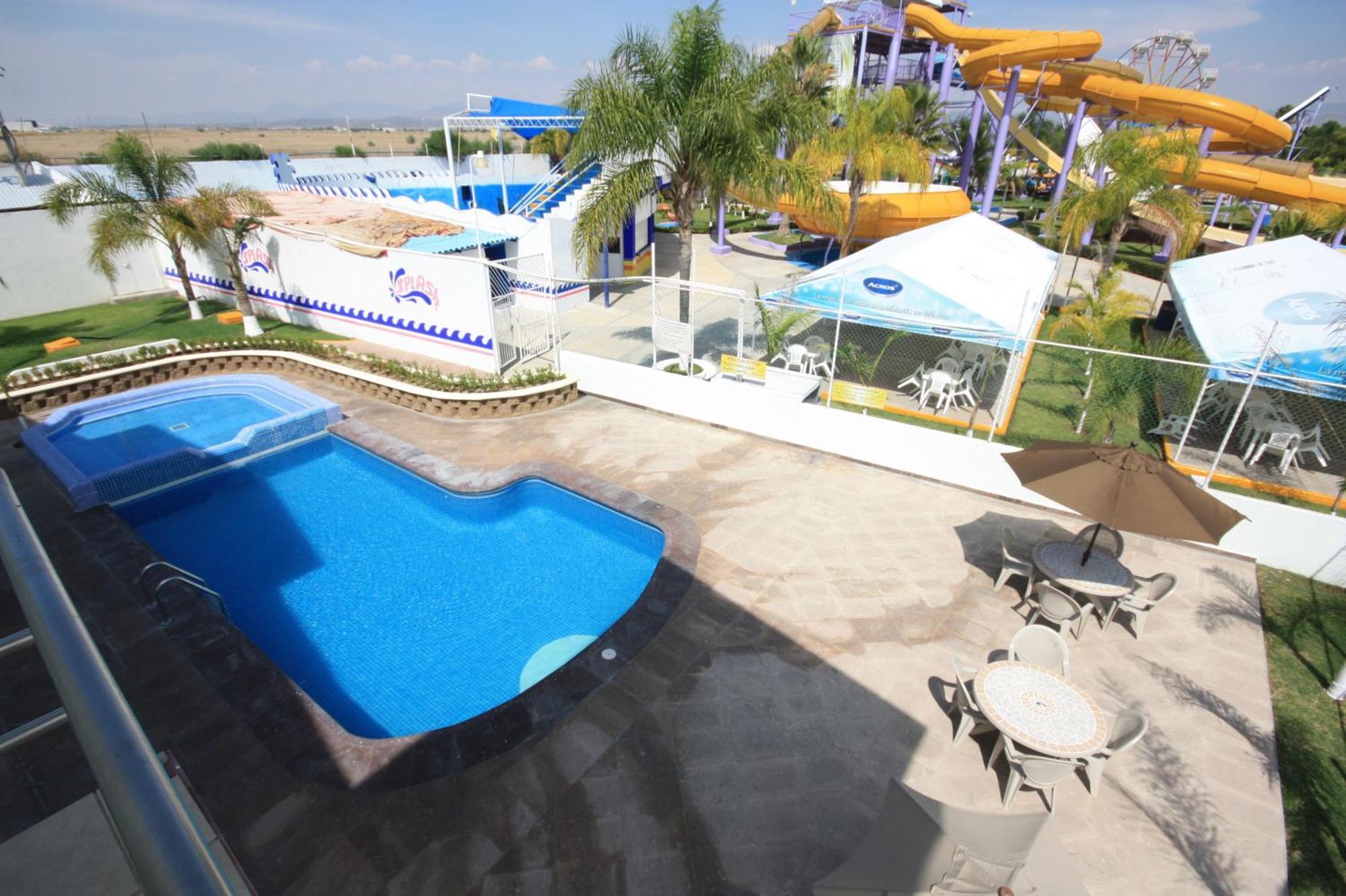 Hotel Splash Inn Silao Extérieur photo